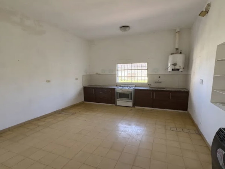 Casa en Alquiler en Pergamino - ITALIA 1200 - CENTRO