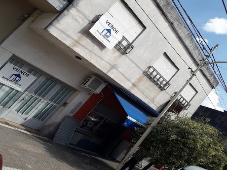 Casa con Local Comercial en Venta en Pergamino - Monroe casi Juan B. Justo